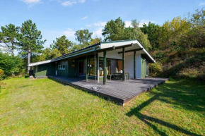 Amazing Home In Ebeltoft With 3 Bedrooms And Internet Ebeltoft